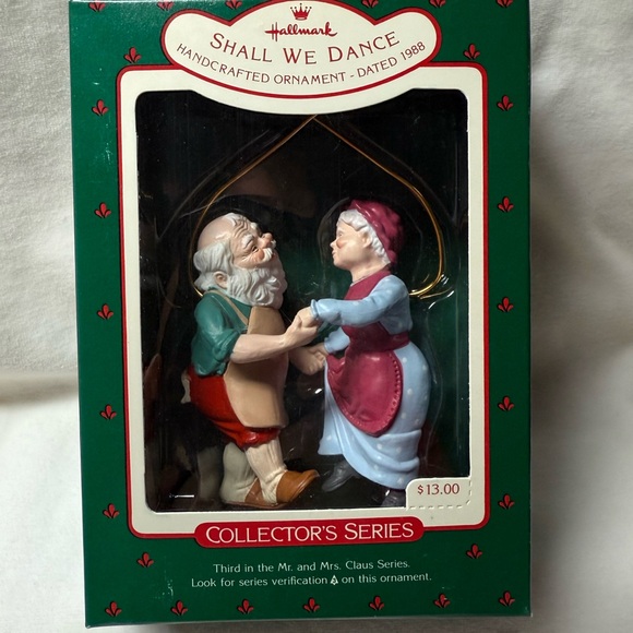 Mr. and Mrs. Claus Hallmark Ornament - Picture 3 of 6